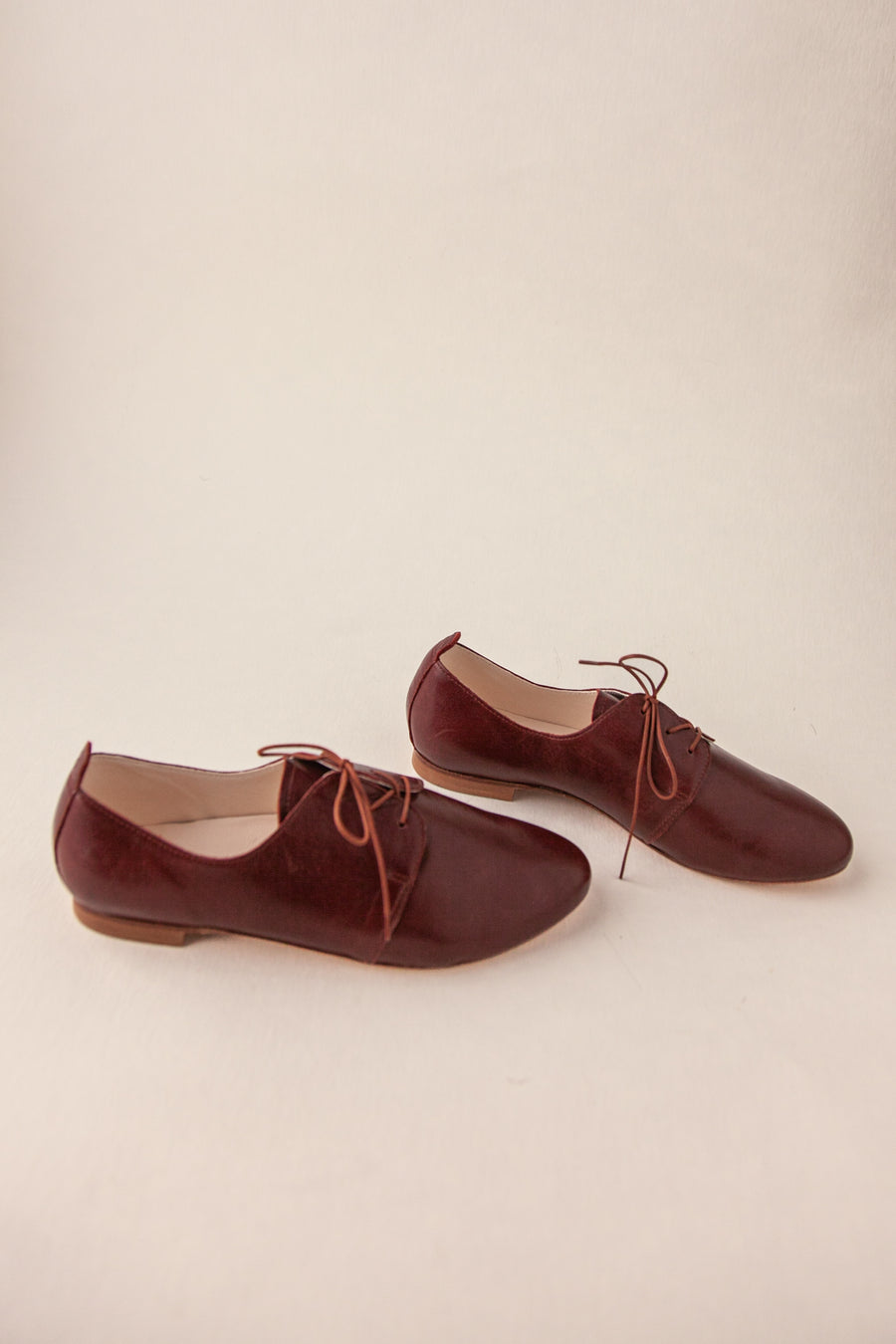 AMIRA Oxford Shoes – Dark Cognac
