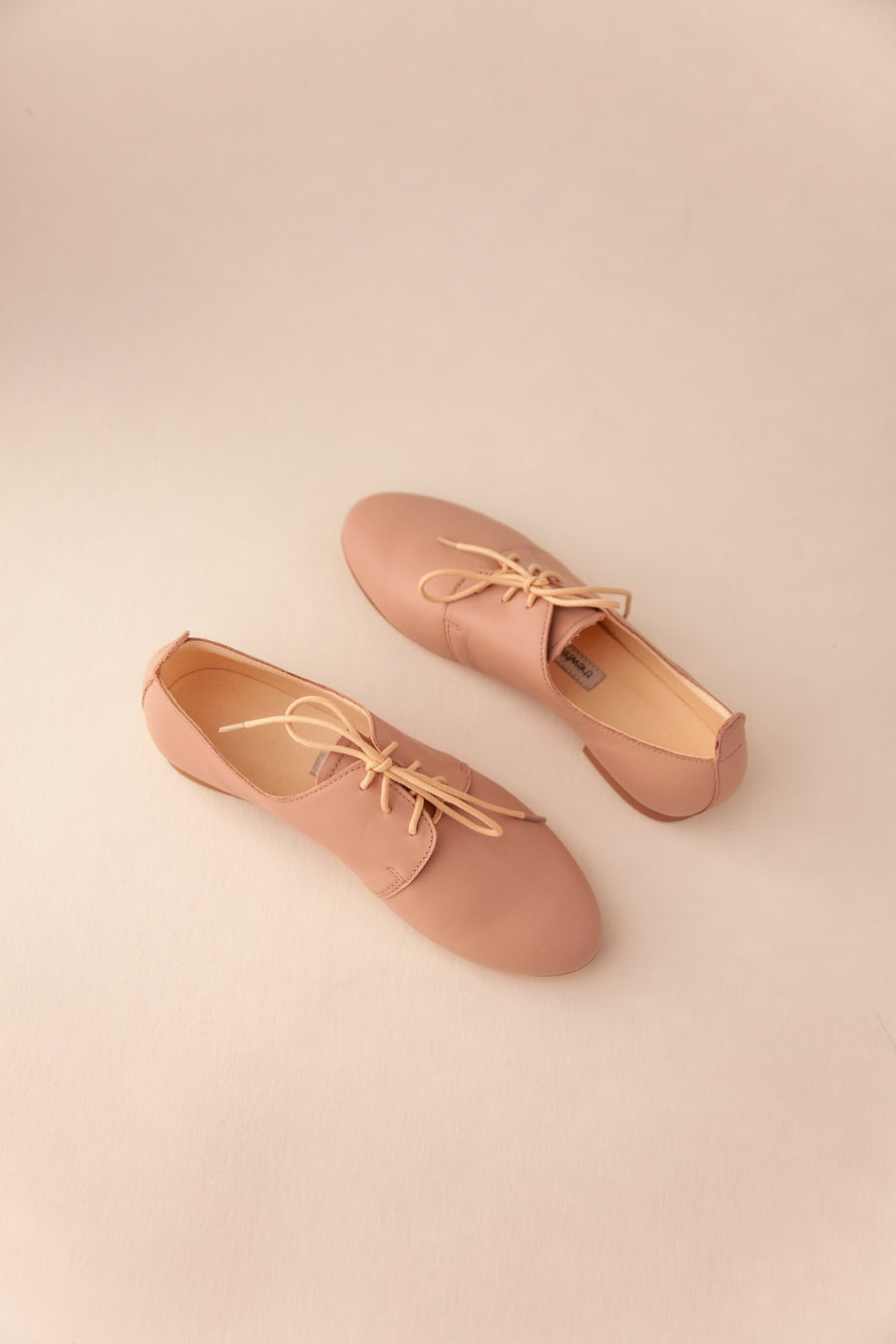 AMIRA Oxford Shoes – Nude