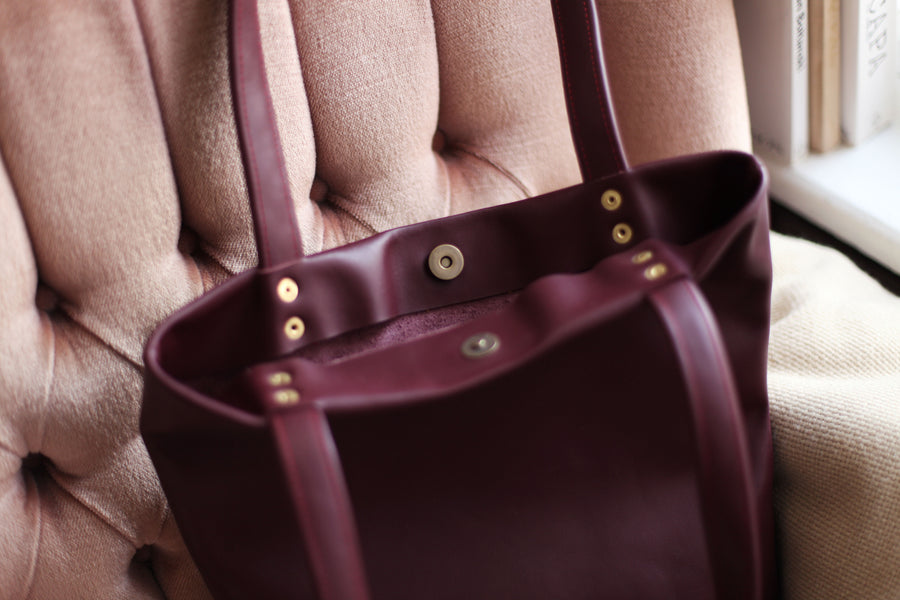 AMA Tote – Bordeaux