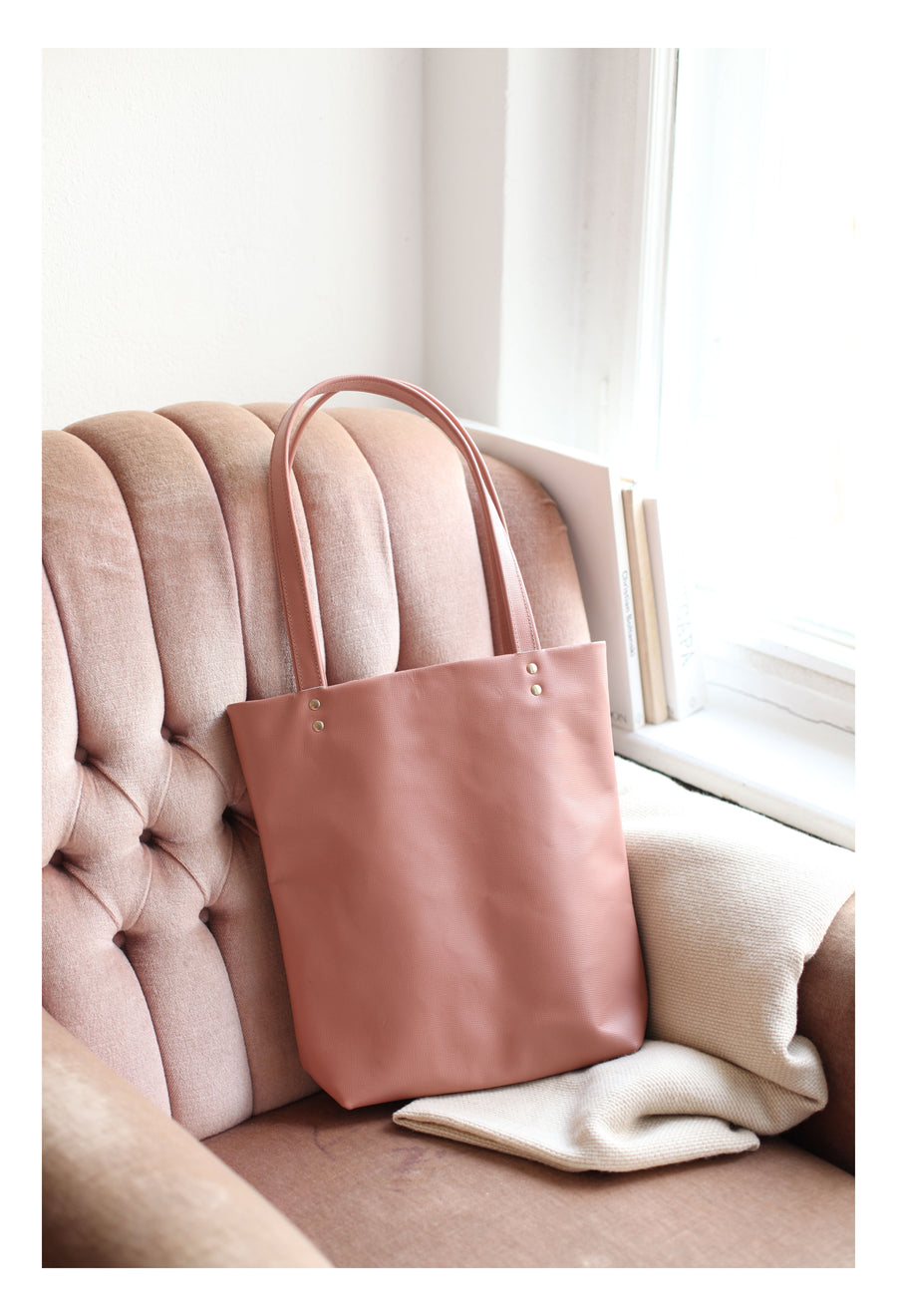 AMA Tote – Rosewood