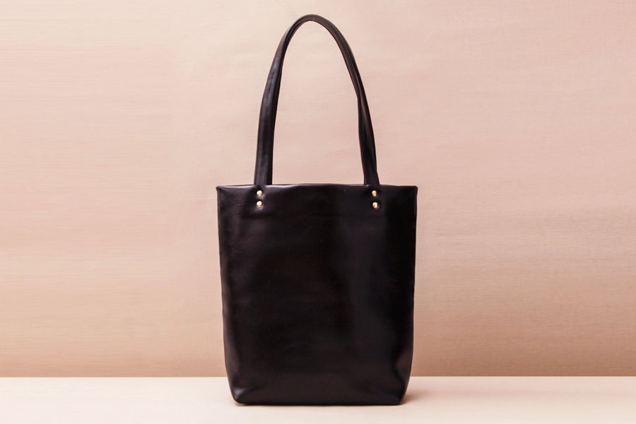 AMA Tote – Black