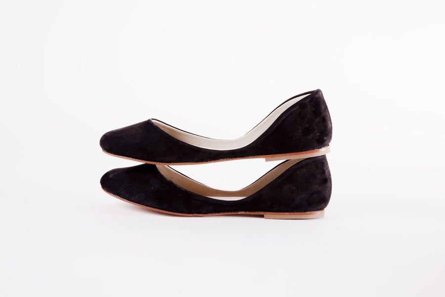 Black Minimalist Ballet Flats Side View