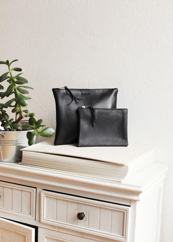 NOA CLTUCH – Black Pattern