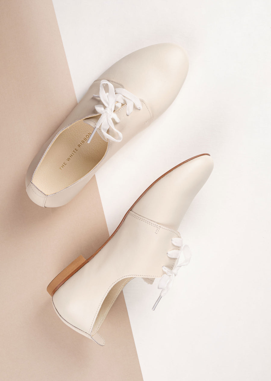 AVA Oxford-Schuhe - Helles Elfenbein