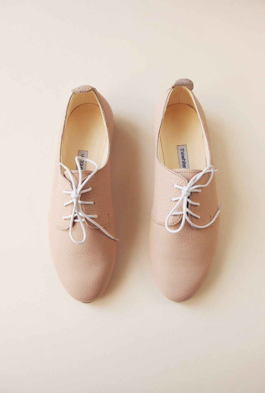 AMIRA Oxford Shoes - Nude Textured
