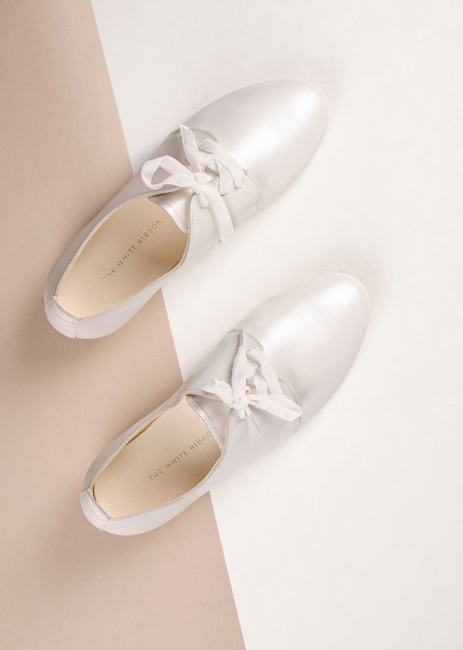 AVA Oxford-Schuhe - Perl-Elfenbein