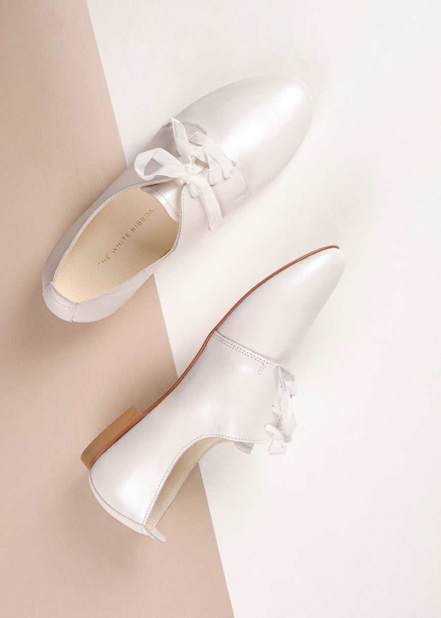 AVA Oxford-Schuhe - Perl-Elfenbein