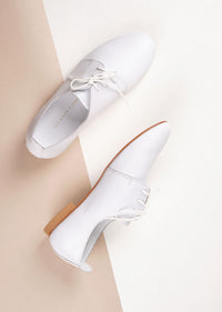 ローファー・オックスフォード CASTANER Women Laced up Shoes KAMPALA 001IVORY White s-l1200.jpg